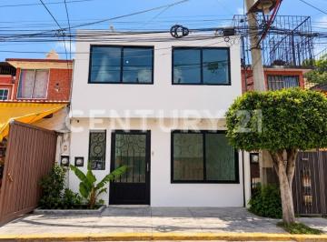 Casa · 96m² · 4 Recámaras · Venta de Casa en Los Reyes Acaquilpan, La Paz, Estado de México