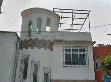 Casa de 3 habitaciones, Azcapotzalco · Venta de Casa en La Colonia Claveria, Azcapotzalco Cdmx