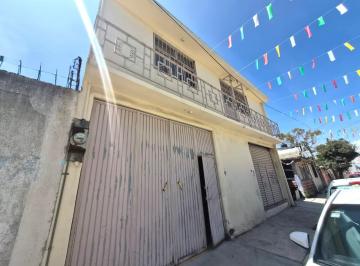 Casa · 336m² · 2 Recámaras · 3 Estacionamientos · Casa en Venta, Huehuetoca, 2 Recámaras