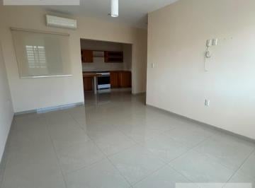 Departamento · 170m² · 3 Recámaras · 2 Estacionamientos · Departamento - Fraccionamiento Jardines de Mocambo