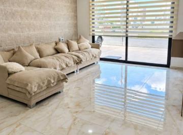 Casa de 3 habitaciones, Pachuca · Casa Nueva Amueblada en Zona Plateada