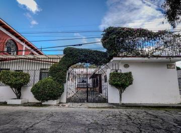 Casa de 8 habitaciones, Ixtapan de la Sal · Casa Amueblada en Venta en Ixtapan de La Sal | 8 Recámaras, Ideal Para Descanso o Inversión