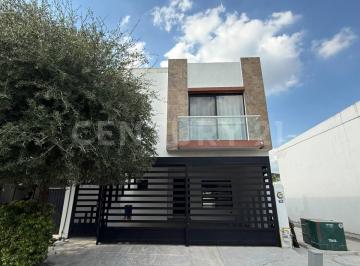 Casa · 161m² · 3 Recámaras · 2 Estacionamientos · Casa en Renta en Cumbres Provenza Sector Terra en Garcia, Nuevo Leon