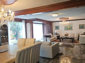 Casa de 4 habitaciones, Huixquilucan · Casa en Paseo de La Herradura con Departamento Independiente