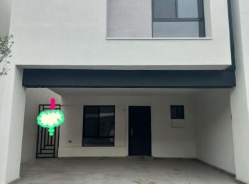 Casa de 3 habitaciones, García · Casa en Renta en Altrysa, Garcia