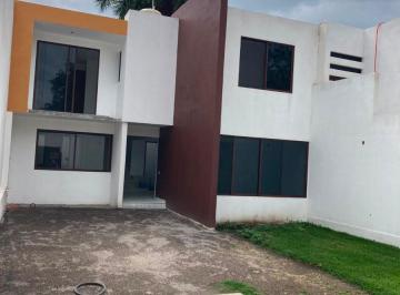 Casa de 3 habitaciones, Cuautla · Vendo o Rento Casa en Col Otilio Montaño
