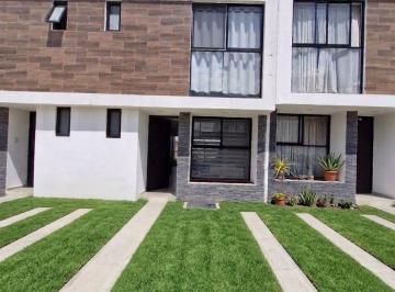 Casa de 2 habitaciones, Cuautlancingo · Casa en Venta con Roof Garden + Alberca en Cuautlancingo