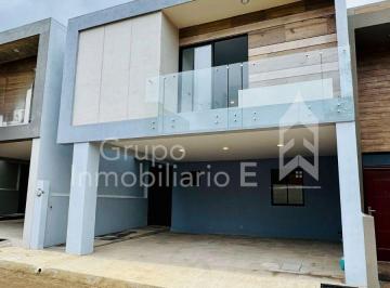 Casa de 3 habitaciones, Xalapa · Casa en Venta Cerca de Plaza Ánimas, Xalapa