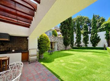 Casa de 4 habitaciones, Cuajimalpa de Morelos · Espectacular Casa en Bosque de Tejocotes con Jardín, Asador a 5 Minutos de Arcos Bosques