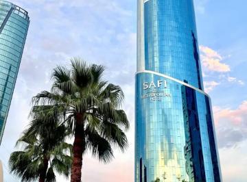 1 · Oficina Premium en Torre Metropolitan