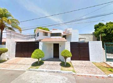 Casa de 4 habitaciones, Irapuato · Casa de 610 m² con 4 Recámaras en Venta en Villas de Irapuato