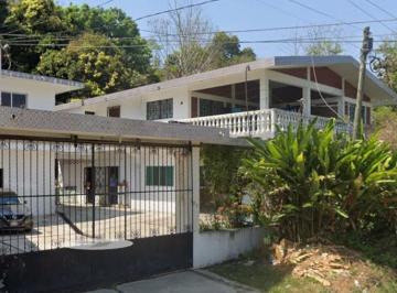 Casa de 4 habitaciones, Papantla · Oportunidad de Inversion en Papantla, Veracruz!