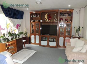 Casa · 268m² · 3 Recámaras · 2 Estacionamientos · Casa Amueblada en Venta en Texcoco