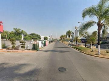 Casa de 2 habitaciones, Tlajomulco de Zúñiga · Casa en Tlajomulco, Jalisco L Excelente Oportunidad de Inversión. Jdbv