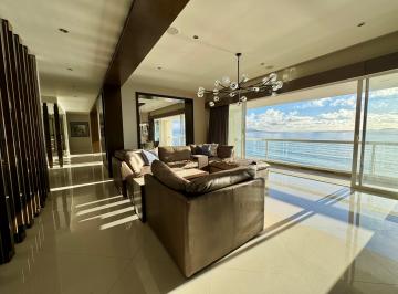 Departamento de 3 habitaciones, Ensenada · Penthouse en Venta Frente Al Mar