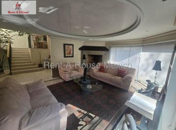 Casa · 571m² · 4 Recámaras · 5 Estacionamientos · Casa en Venta en Naucalpan de Juarez, ciudad Satelite Gis 27 - 948.