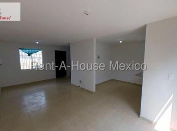 Casa · 86m² · 3 Recámaras · 1 Estacionamiento · Casa en Venta en Tecamac, real Granada Gis 27 - 1153.