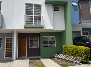 Casa de 3 habitaciones, San Pedro Tlaquepaque · Mirador del Tesoro, Tlaquepaque, Casa en Coto en Renta