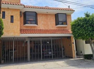 Casa de 3 habitaciones, San Luis Potosí · Casa en Venta en Balcones del Valle en San Luis Potosi con Terraza