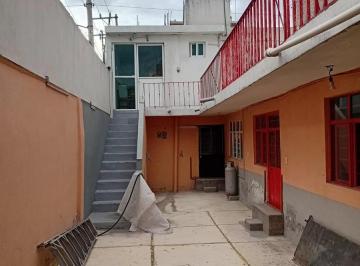 Casa · 220m² · 3 Recámaras · 3 Estacionamientos · Casa en Valle de Los Reyes