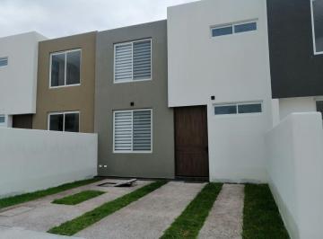 Casa de 3 habitaciones, Aguascalientes · Casa en Venta en Coto Ubicada en Salida a Calvillo Antes del 3er. Anillo