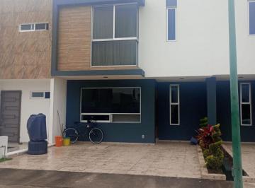 Casa de 3 habitaciones, Tarímbaro · Casa a La Venta en Fraccionamiento El Prado