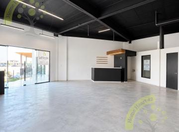Local comercial · 87m² · Local en Zákia