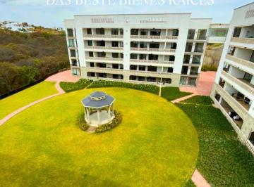 Departamento · 290m² · 3 Recámaras · 4 Estacionamientos · Departamento en Renta en Real Antigua, Zona Esmeralda, 3 Recámaras con Vestidor y Baño