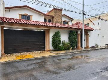 4bb1a05f6656b260e9998e3dd07d2615df747423fbf430e7b1c00280323f7447 · Casa Renta Los Callejones