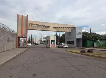 Casa de 4 habitaciones, Tecámac · Casa en Bosques de Los Héroes, Tecámac