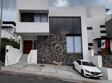 Casa en condominio · 400m² · 4 Recámaras · 3 Estacionamientos · Casa en Condominio en Fraccionamiento Zibatá