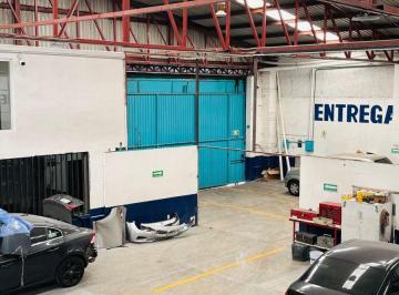 Bodega comercial , Coyoacán · Bodega Culhuacán. Taxqueña. 800 m. con Oficinas, Altura Libre 7 m