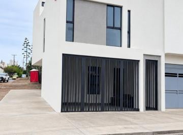 Casa de 4 habitaciones, San Luis Potosí · Casa en Venta Lomas de Slp