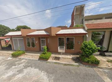 Casa de 3 habitaciones, Lázaro Cárdenas · Bonita Casa en Michoacan en Venta