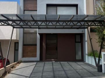 Casa Renta 140m² de 3 habitaciones · Casa en Renta Puerta Madero Altozano Loma de Santa María