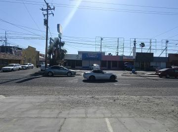 N/A · Excelente Local Comercial en Renta en Colonia Esperanza, Ubicacion Privilegiada