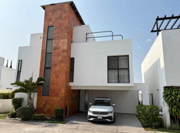 Casa en condominio de 3 habitaciones, Cuautla · Renta Hermosa Casa en Fracc. Tranquilo a 5 Min. del Walt - Mart de Cuautla, Mor.