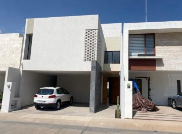 Casa · 171ha · 3 Recámaras · 2 Estacionamientos · A Estrenar en Horizontes Pc