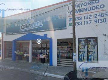 Bodega comercial · 217m² · B - 163 Bodega en Renta Sobre Calle 14 #403 Esquina con Av Universidad Col. Monte Verde, Cd. Madero,