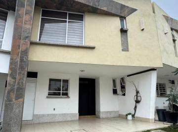 Casa · 205m² · 3 Recámaras · 2 Estacionamientos · Casa en Renta Zona Norte en León, Guanajuato Cañada Diamante