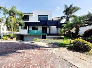 5783c7f0e13cd7279226328fe8abc95b9d1d14479b8e9cc8bf7f97bd89e95920 · Casa en Venta Dentro de Coto en Valle Real