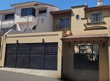 873681f3f07ac7aab13c3f809bad91f124c5136307d7e1792bb6228067847334 · Casa en Venta, Villa Universitaria, Zapopan, Jalisco