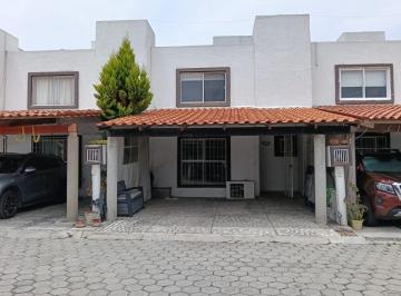 Casa de 3 habitaciones, Cuautlancingo · Casa en Venta en Fraccionamiento Villas Palermo