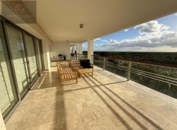 Departamento · 236m² · 2 Recámaras · 2 Estacionamientos · Renta Departamento La Amada