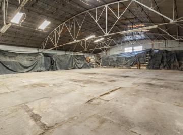 Bodega comercial de 2 habitaciones, Puebla · Se Renta Bodega Tipo Industrial con Casa Incluida