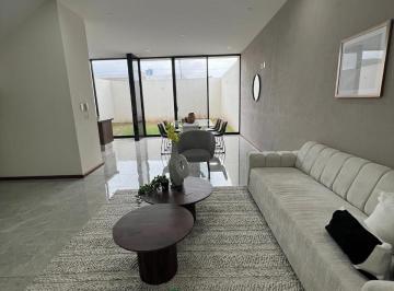 Casa · 237m² · 3 Recámaras · 2 Estacionamientos · Casa en Venta Residencial Tarragona San Luis Potosi