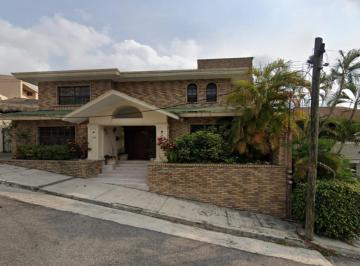 Casa de 5 habitaciones, Tampico · Venta de Casa en Colonia Lomas de Rosales, Tampico, Tamaulipas
