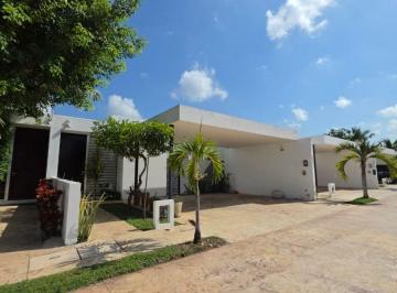 Casa en condominio de 2 habitaciones, Mérida · Se Renta Casa Amueblada en Privada en Merida.