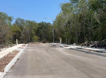 Terreno / Lote , Puerto Morelos · Terrenos en Venta en Puerto Morelos | 275 m² | Uso de Suelo Mixto