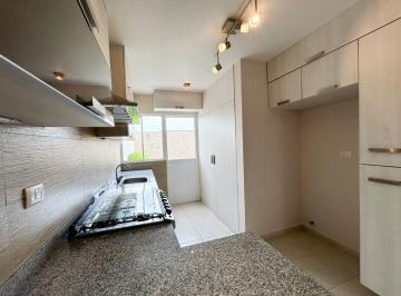 Casa de 4 habitaciones, Querétaro · Se Renta Casa en Residencial El Refugio, con Opcion a 4a Recamara Planta Baja